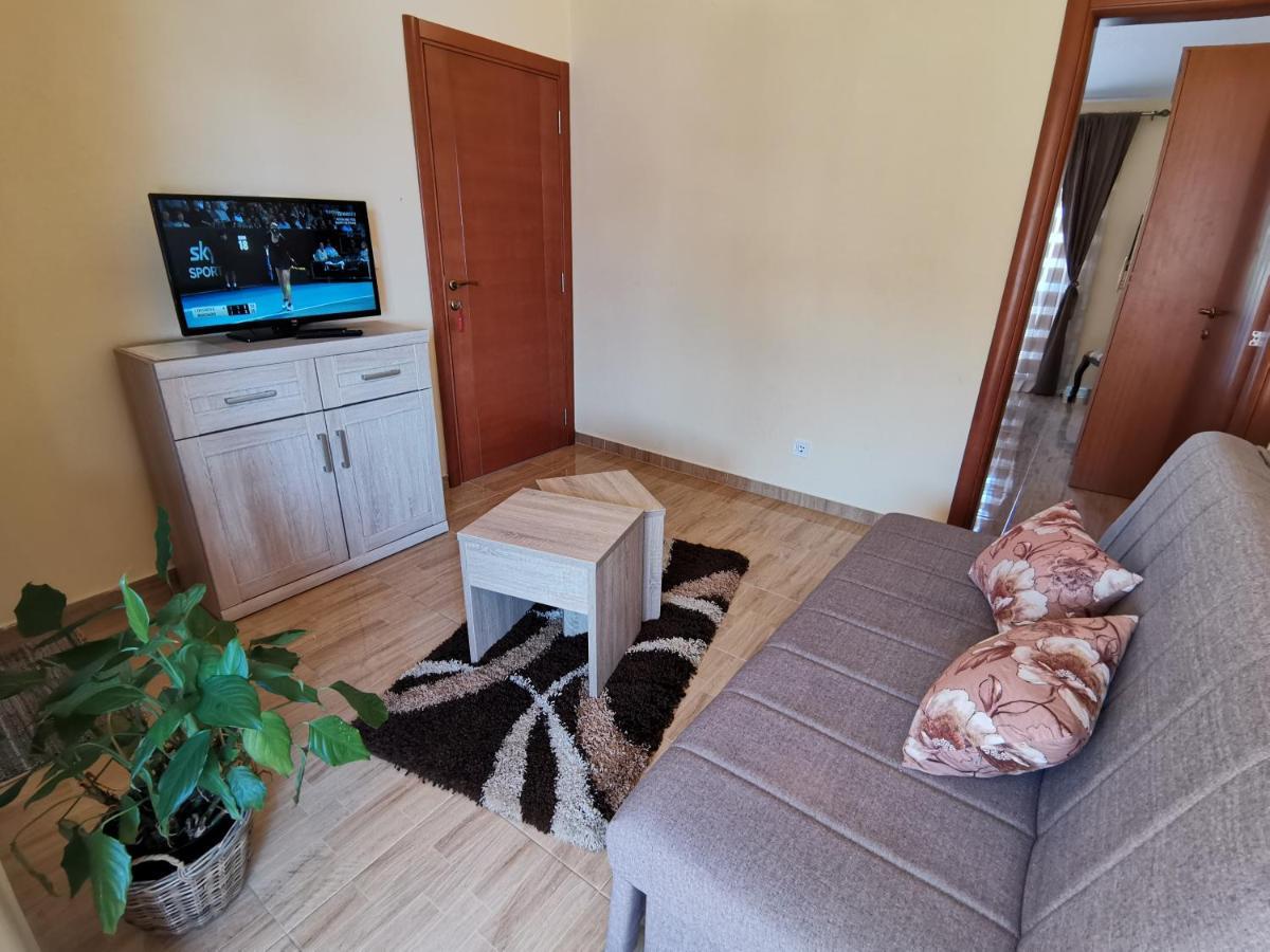 Apartments Abramovic Сутоморе Экстерьер фото