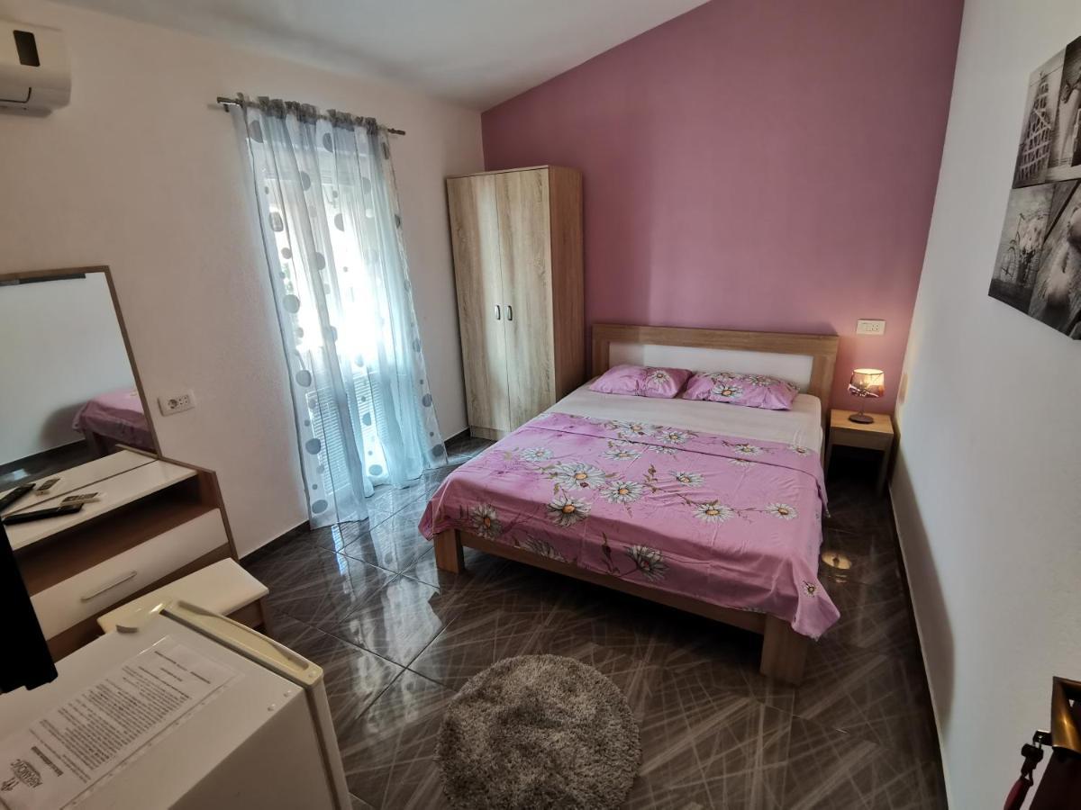 Apartments Abramovic Сутоморе Экстерьер фото