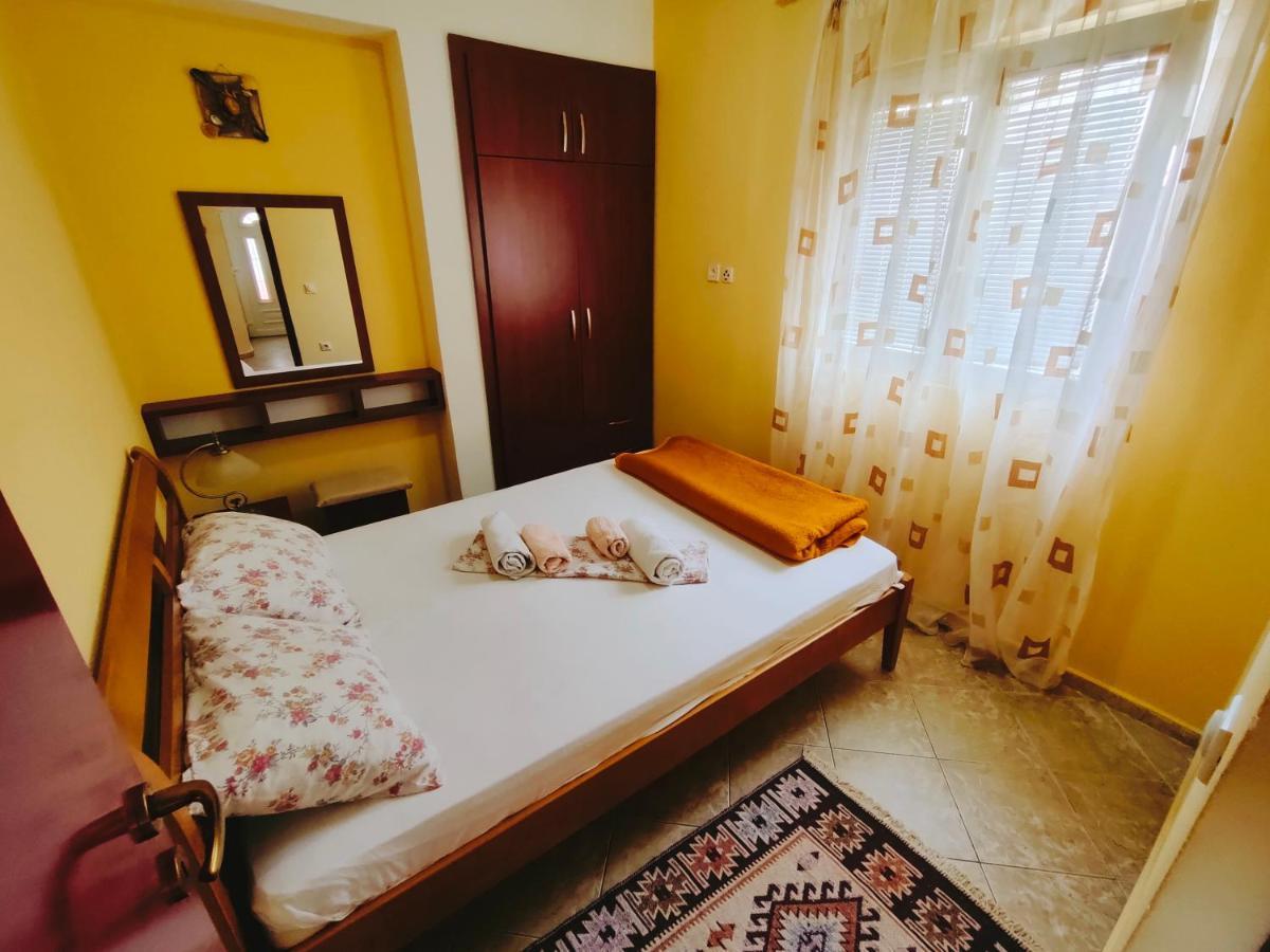 Apartments Abramovic Сутоморе Экстерьер фото